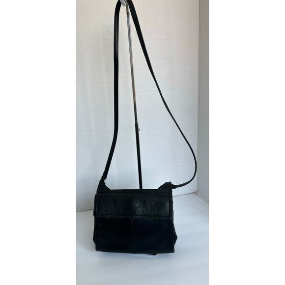 Fossil Women’s Small Black Pebbled Leather Crossbody Organizer Shoulder Purse - Picture 1 of 9
